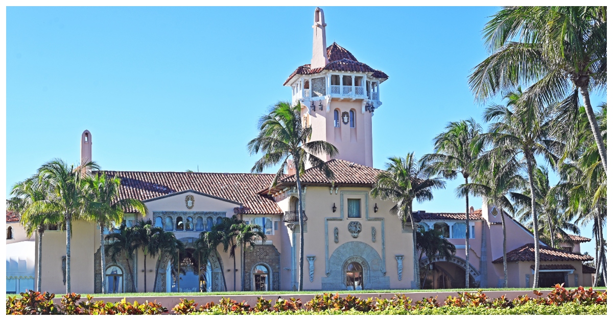 ফ্লোরিডায় অবস্থিত প্রেসিডেন্ট ডনাল্ড ট্রাম্পের ব্যক্তিগত বাসভবন মার-এ-লাগো। ছবি: উইকিমিডিয়া কমন্স